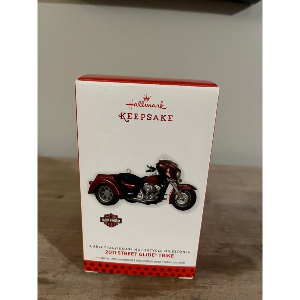 Hallmark‎ keepsake Christmas ornament. Harley Davidson motorcycle
